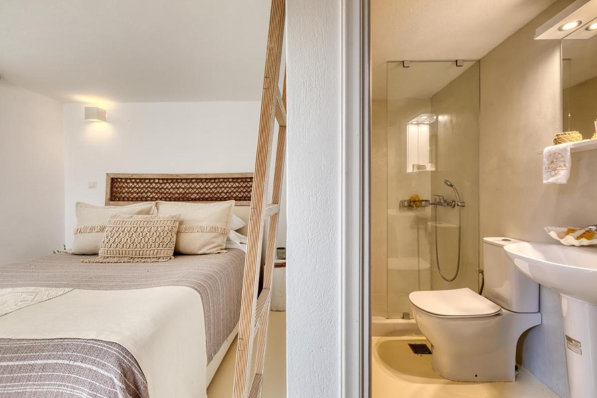 Amalgam Homes Paros