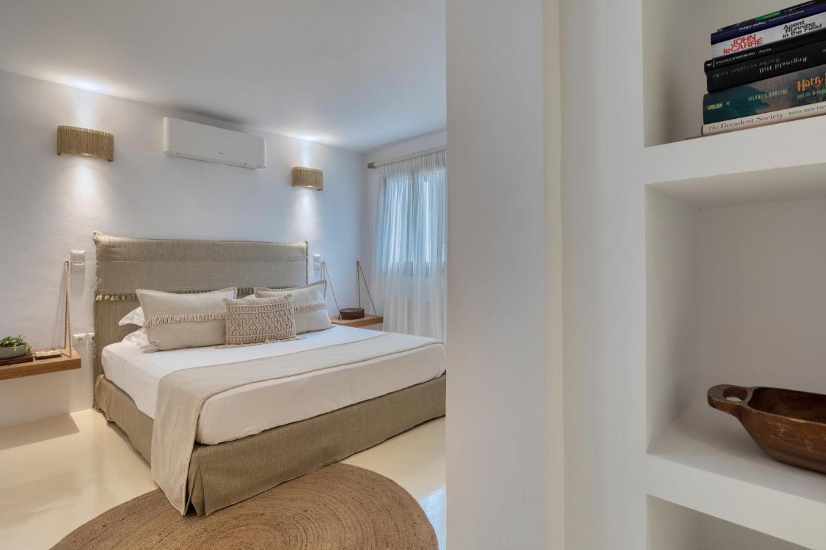 Amalgam Homes Paros