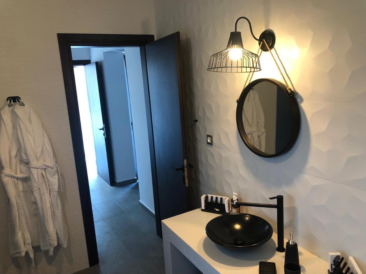 amara luxury villas
