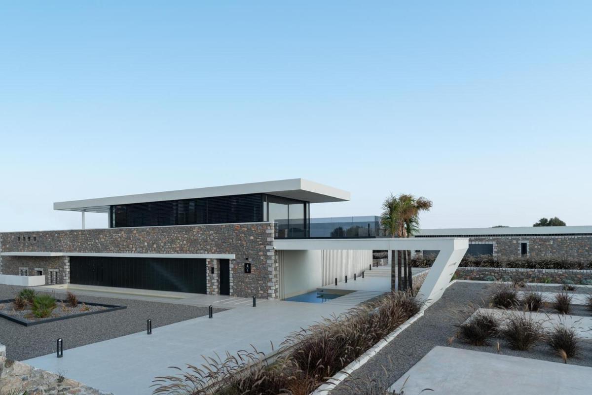 amara luxury villas
