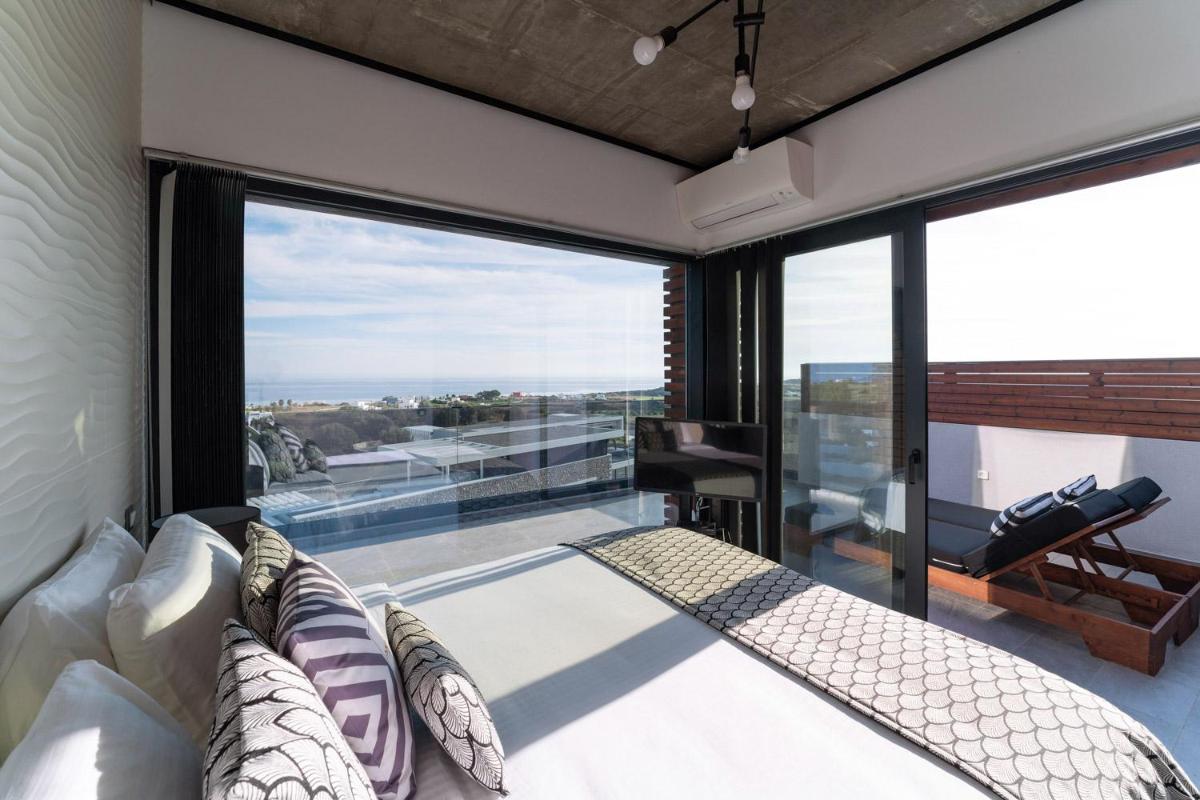 amara luxury villas