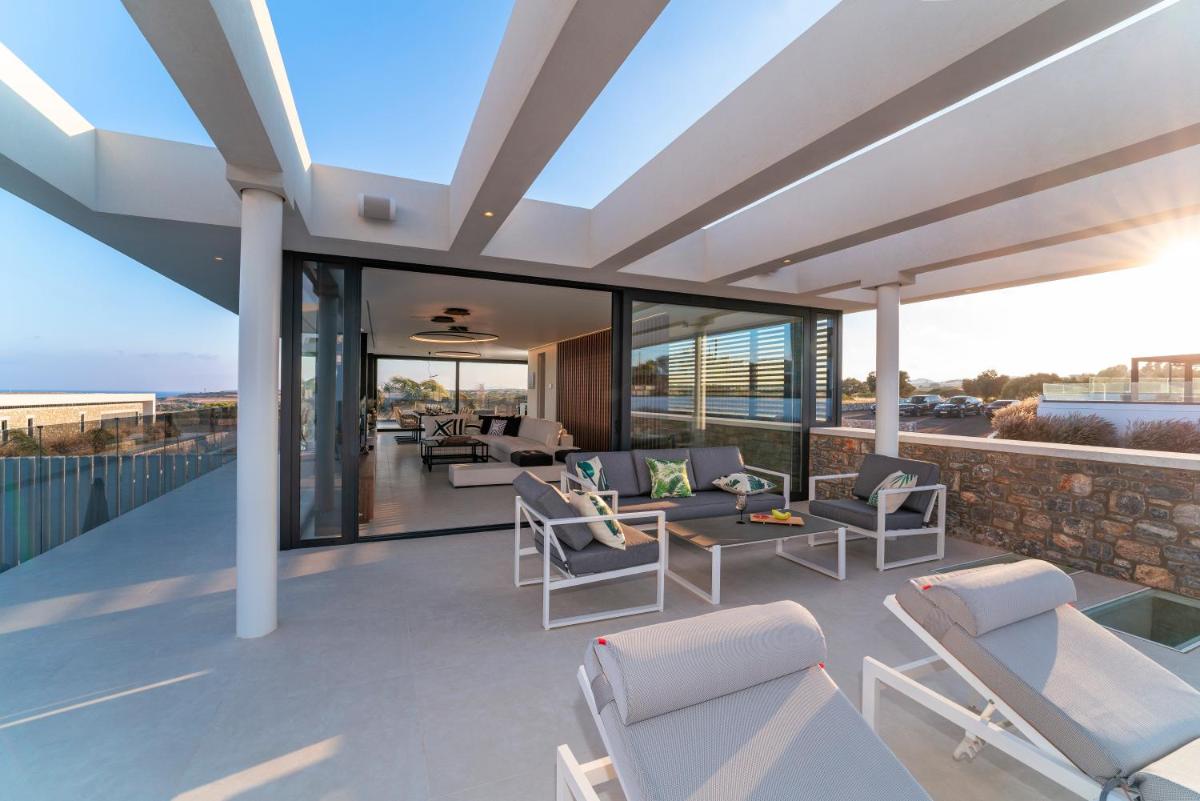 amara luxury villas