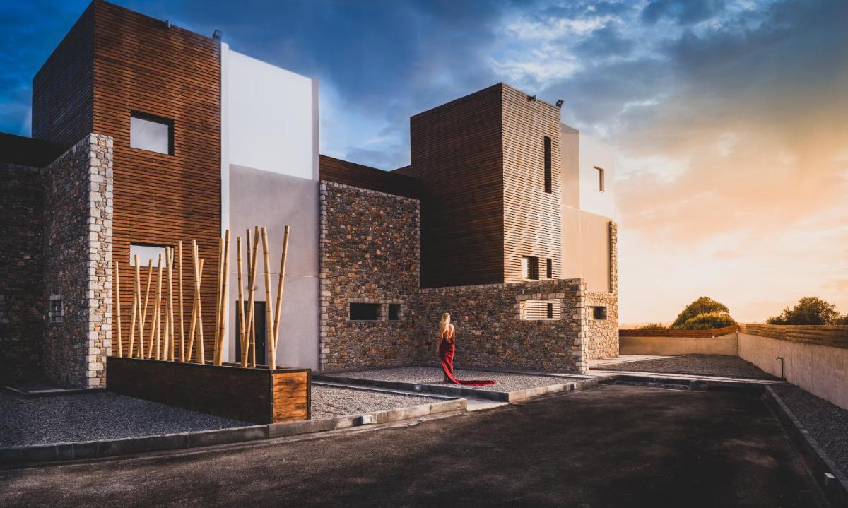 amara luxury villas
