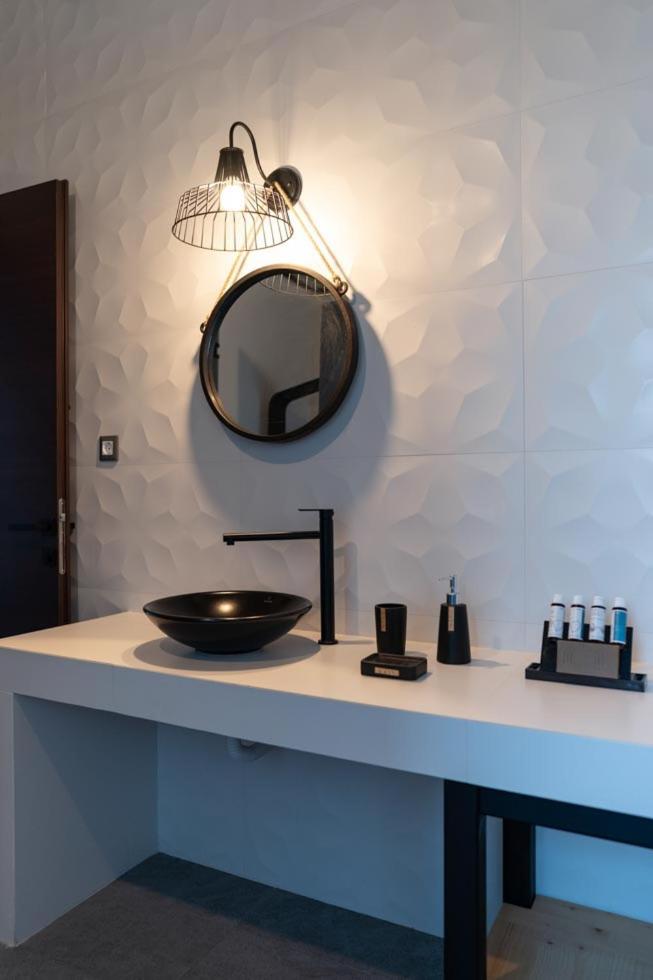 amara luxury villas