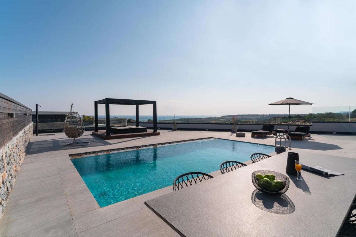 amara luxury villas