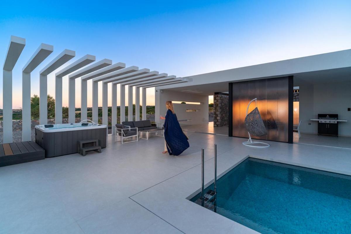 amara luxury villas