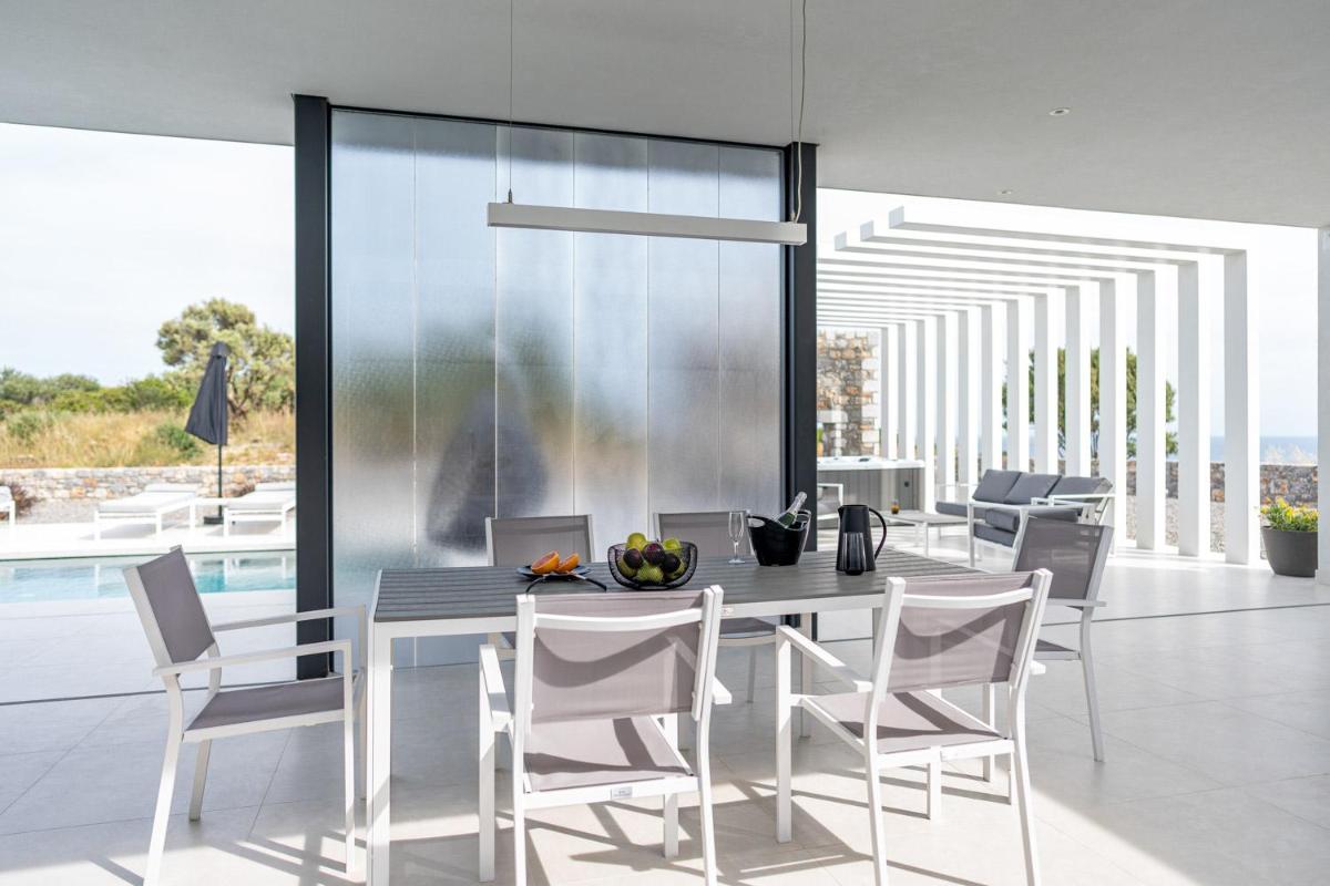 amara luxury villas
