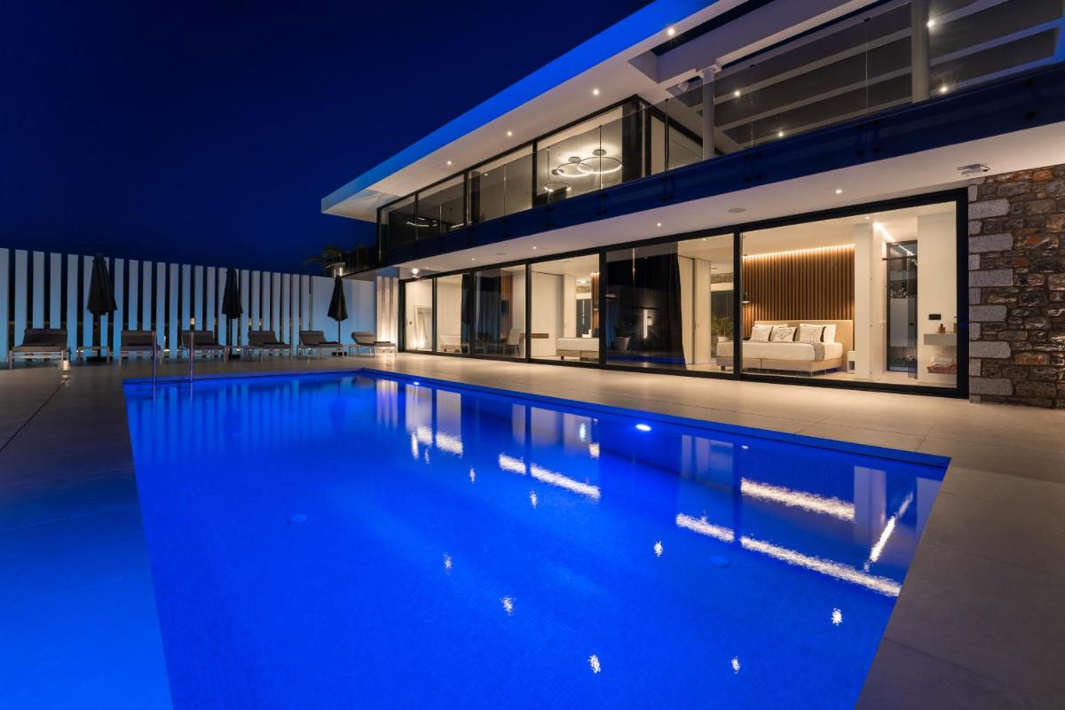 amara luxury villas