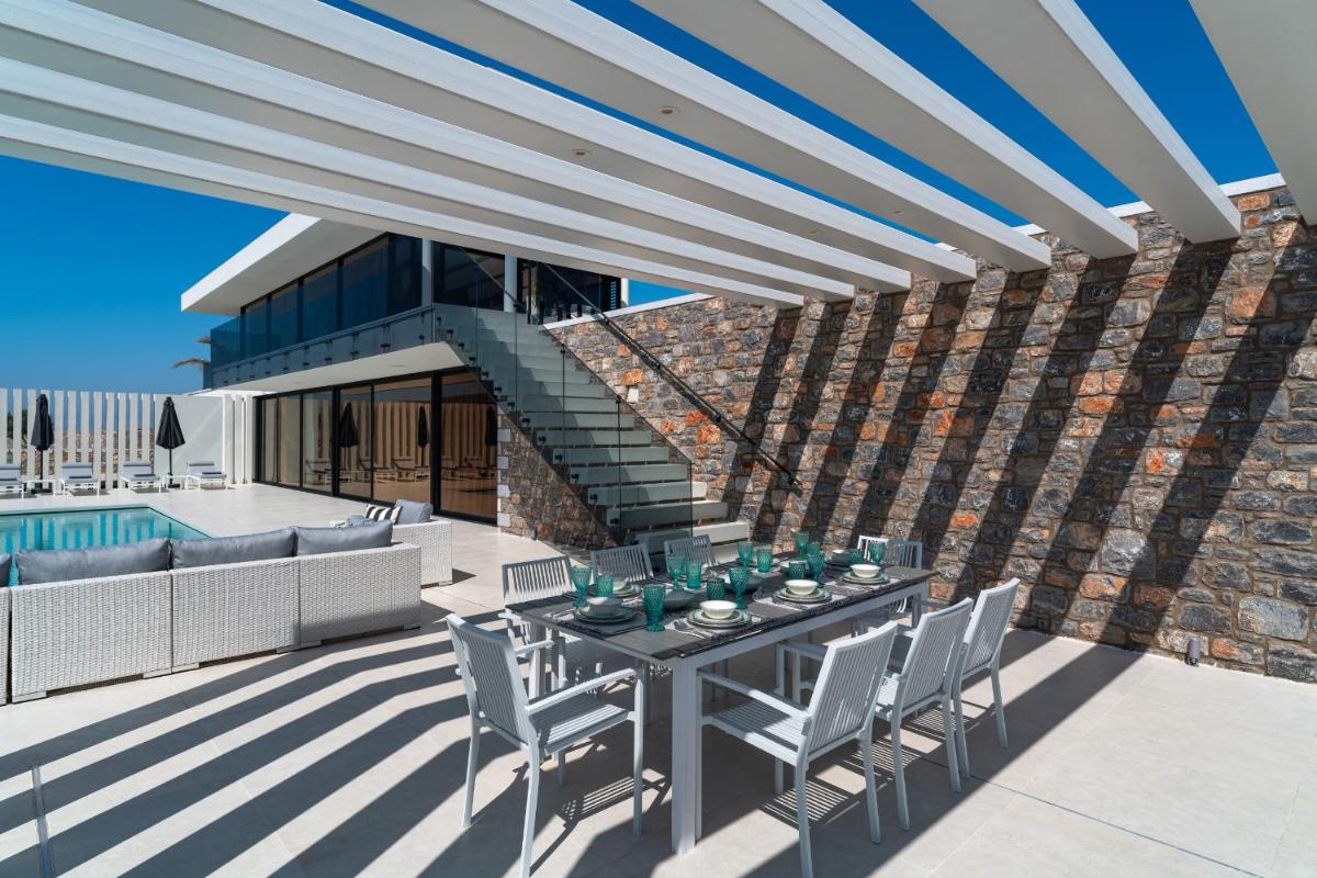 amara luxury villas