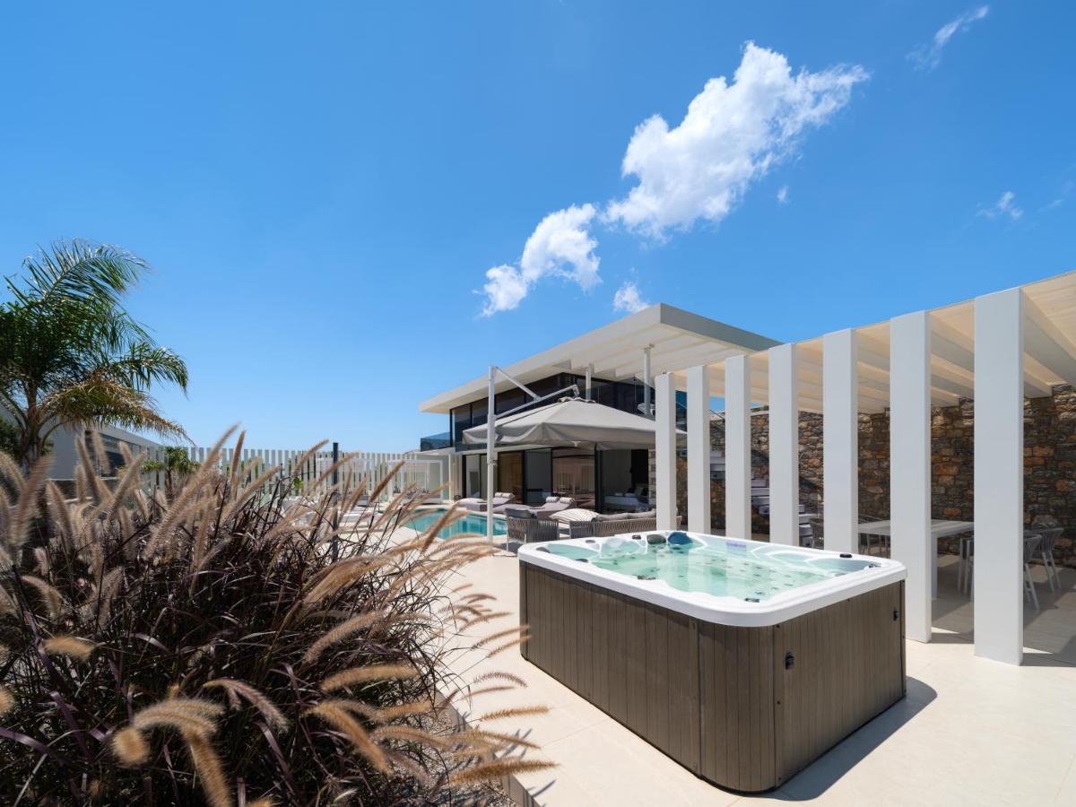amara luxury villas