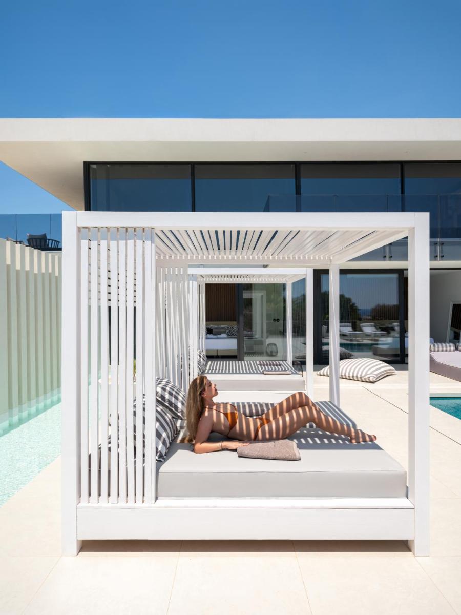 amara luxury villas