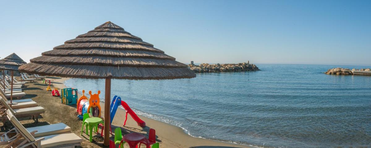 Amathus Beach Hotel Limassol