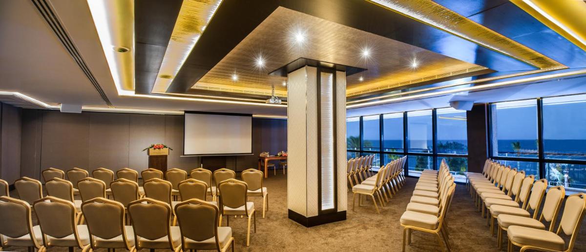 Amathus Beach Hotel Limassol