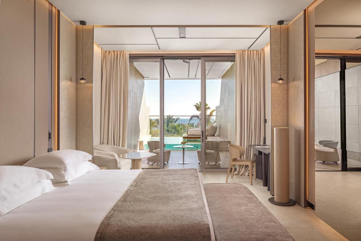 Amathus Beach Hotel Limassol
