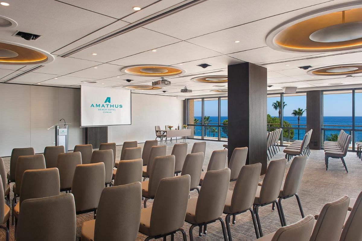 Amathus Beach Hotel Limassol