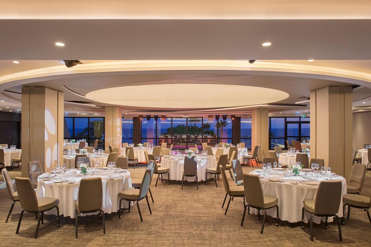 Amathus Beach Hotel Limassol