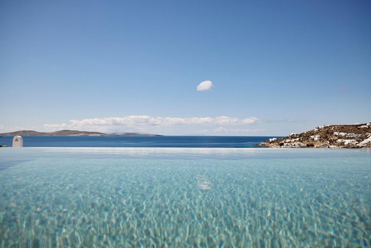 Amazon Mykonos Suites & Spa