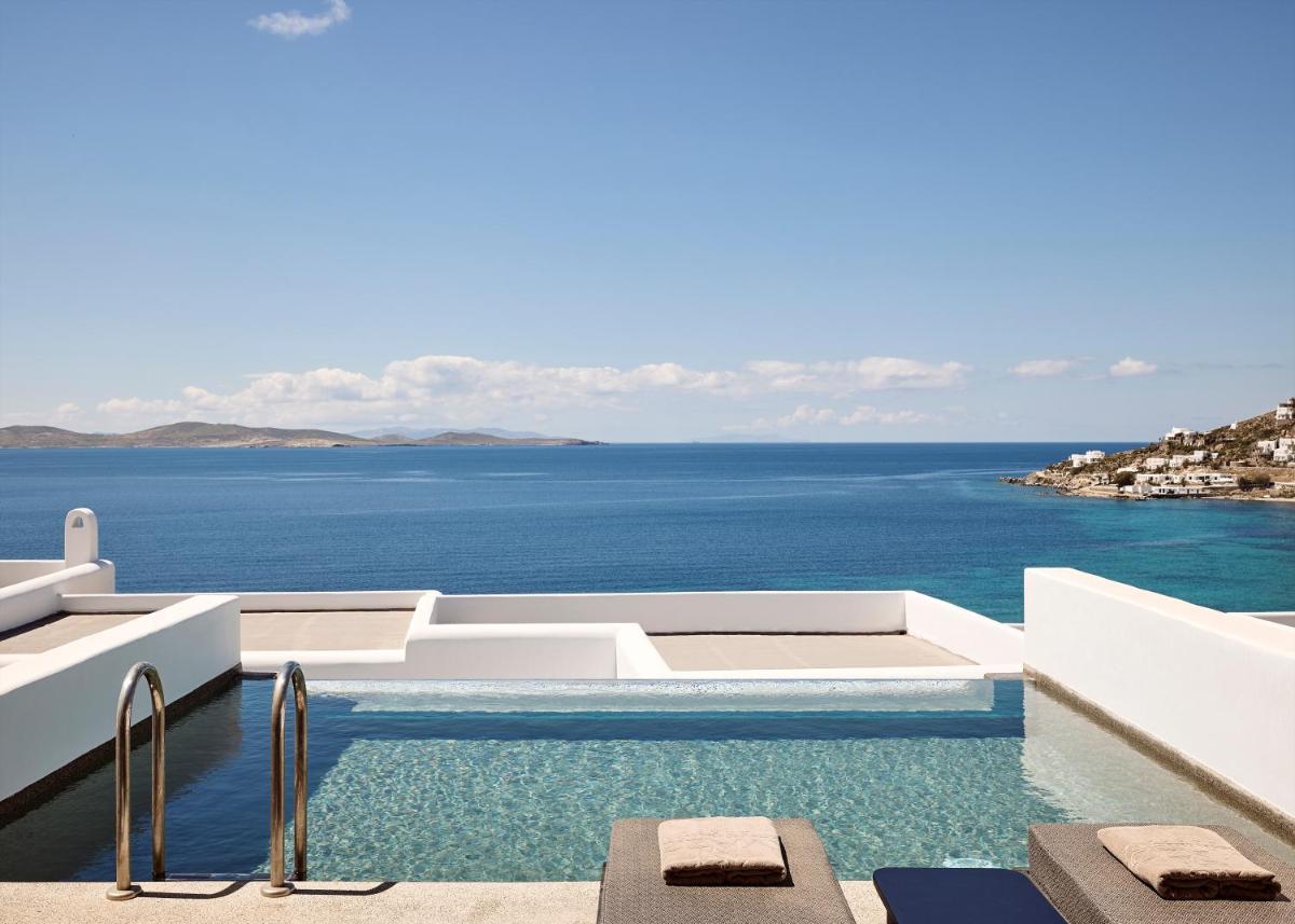 Amazon Mykonos Suites & Spa