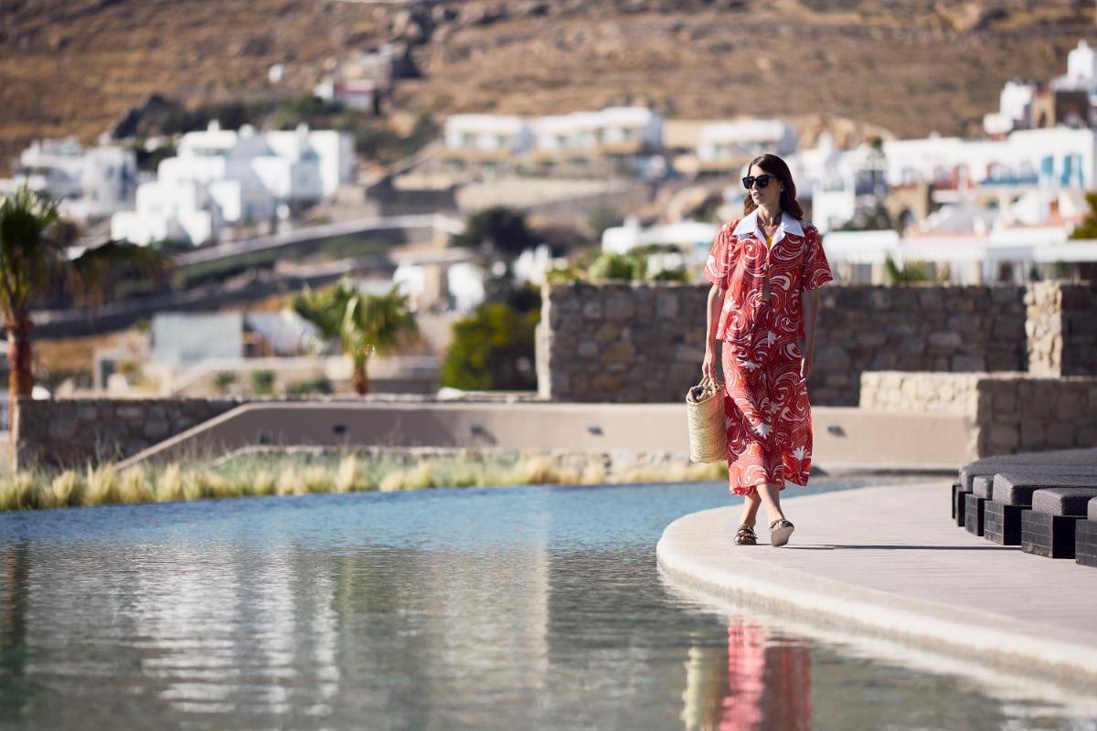 Amazon Mykonos Suites & Spa