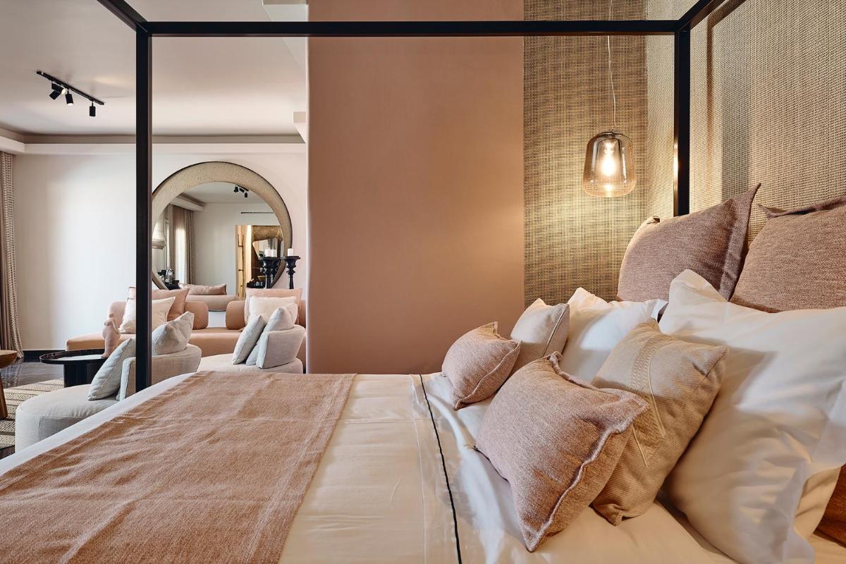 Amazon Mykonos Suites & Spa