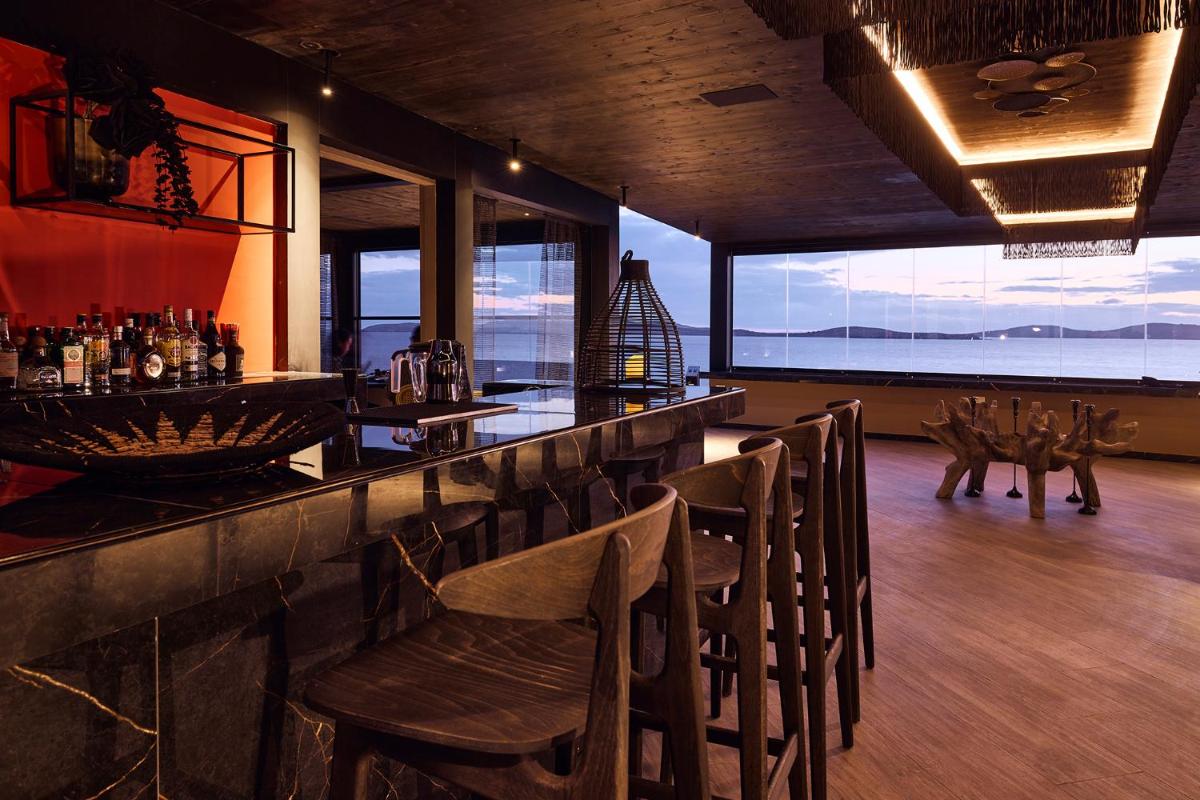 Amazon Mykonos Suites & Spa