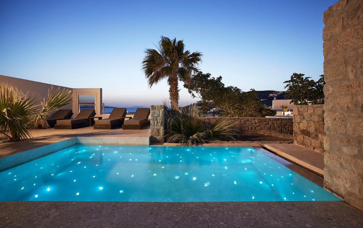 Amazon Mykonos Suites & Spa