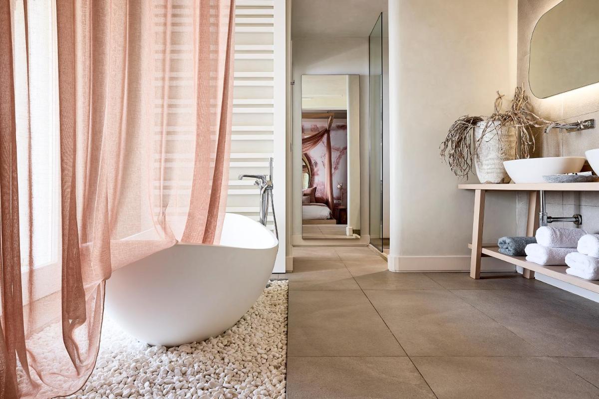 Amazon Mykonos Suites & Spa