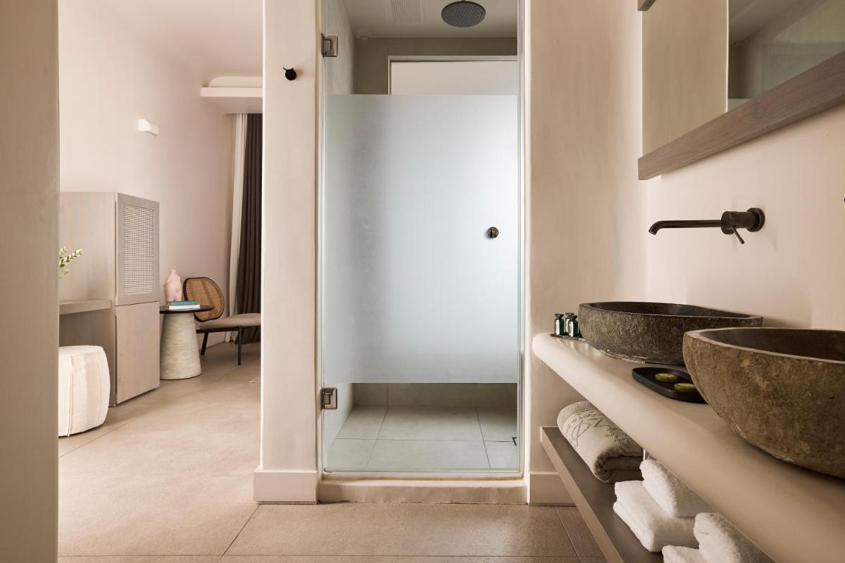 Amazon Resort and Spa, a member of Mykonos Highlights