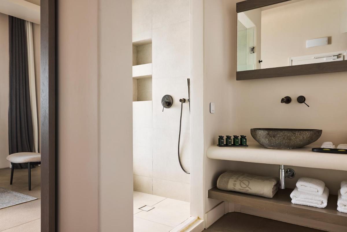 Amazon Resort and Spa, a member of Mykonos Highlights