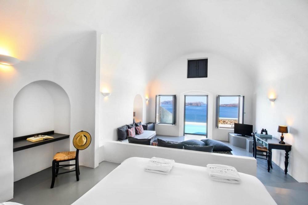 Grand Ambassador Santorini Hotel