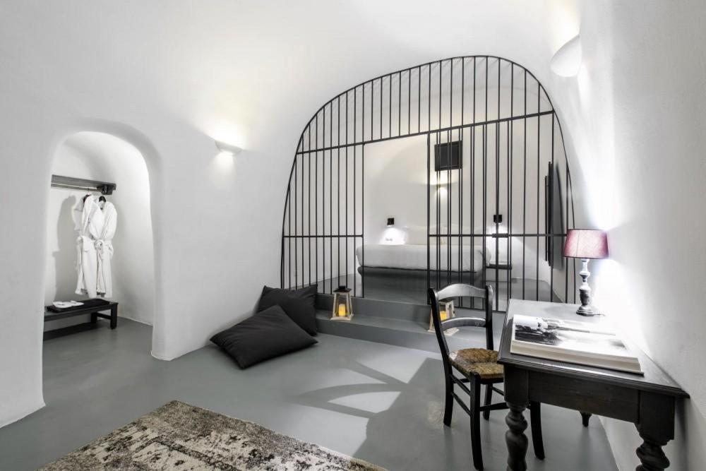 Grand Ambassador Santorini Hotel