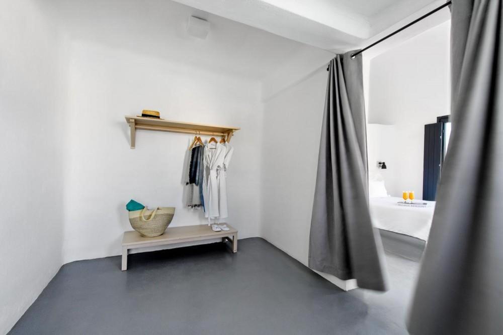 Grand Ambassador Santorini Hotel