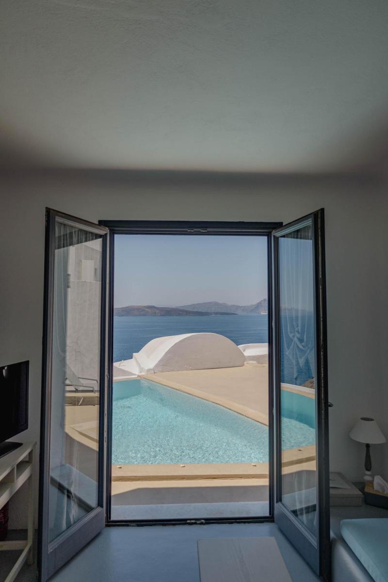 Grand Ambassador Santorini Hotel