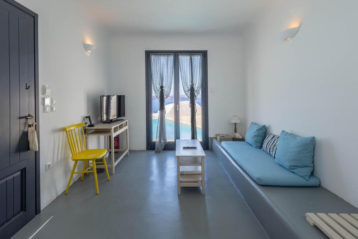 Grand Ambassador Santorini Hotel