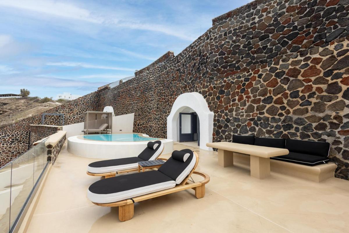 Grand Ambassador Santorini Hotel