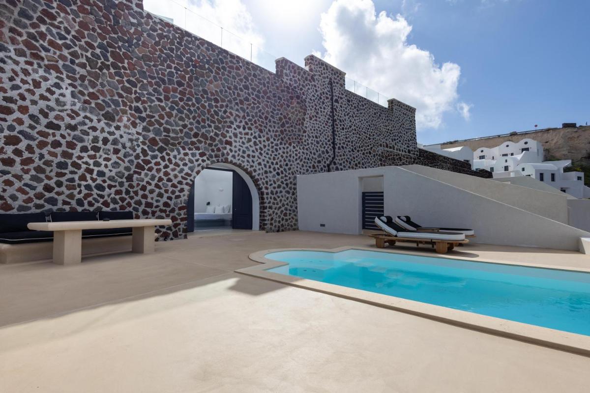 Grand Ambassador Santorini Hotel