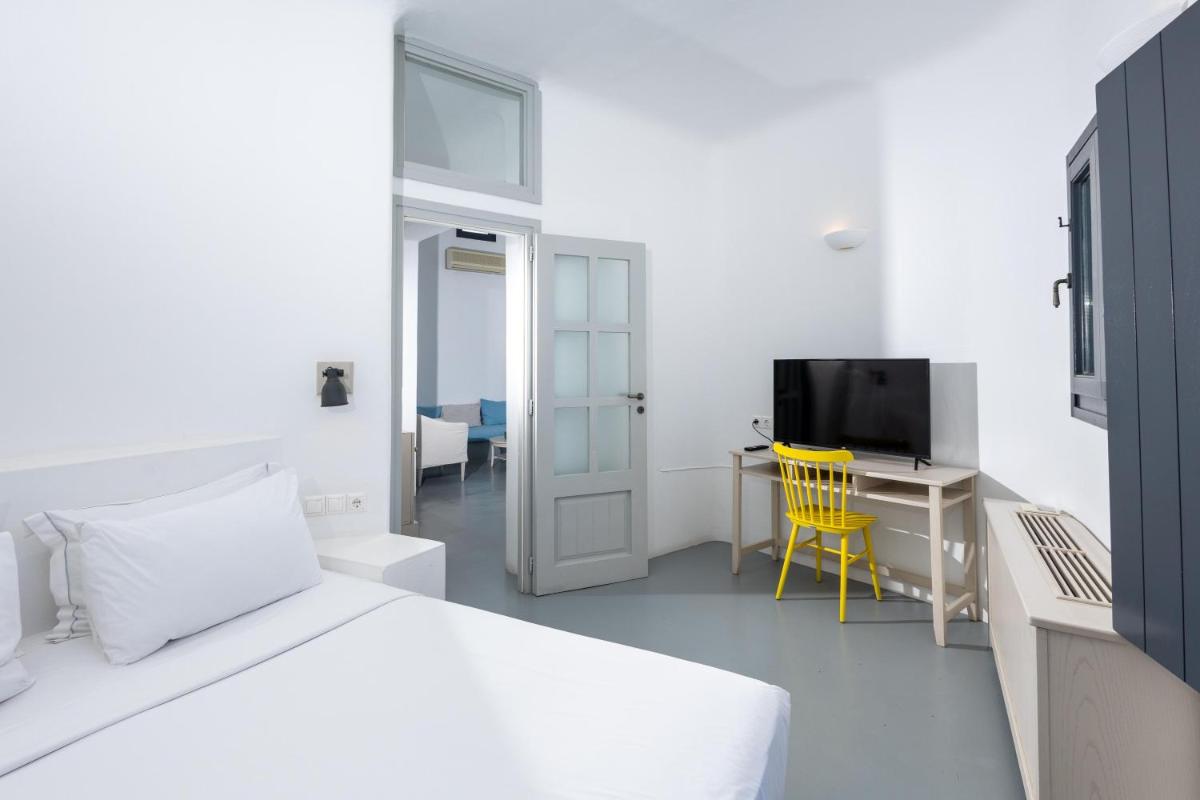 Grand Ambassador Santorini Hotel