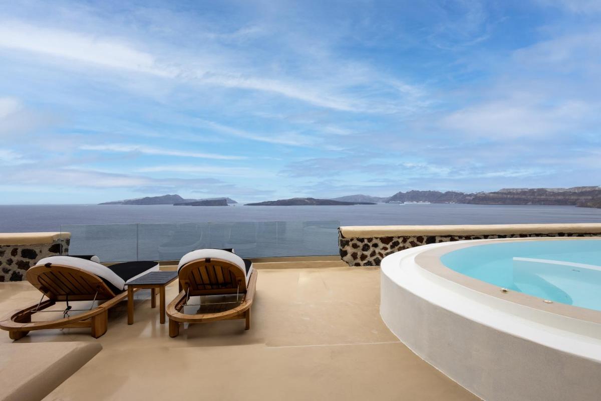 Grand Ambassador Santorini Hotel