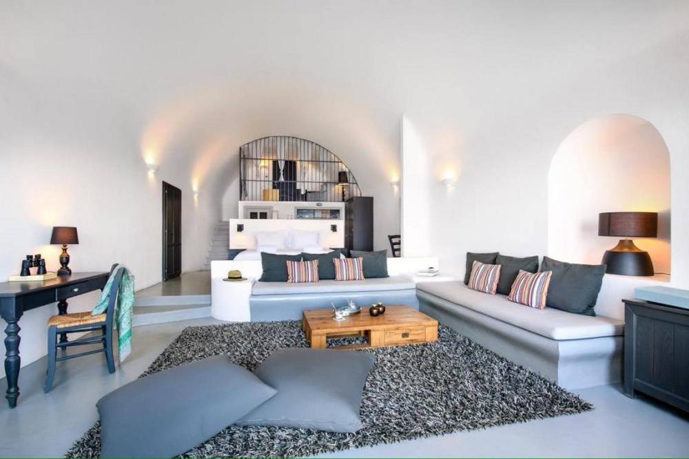 Grand Ambassador Santorini Hotel