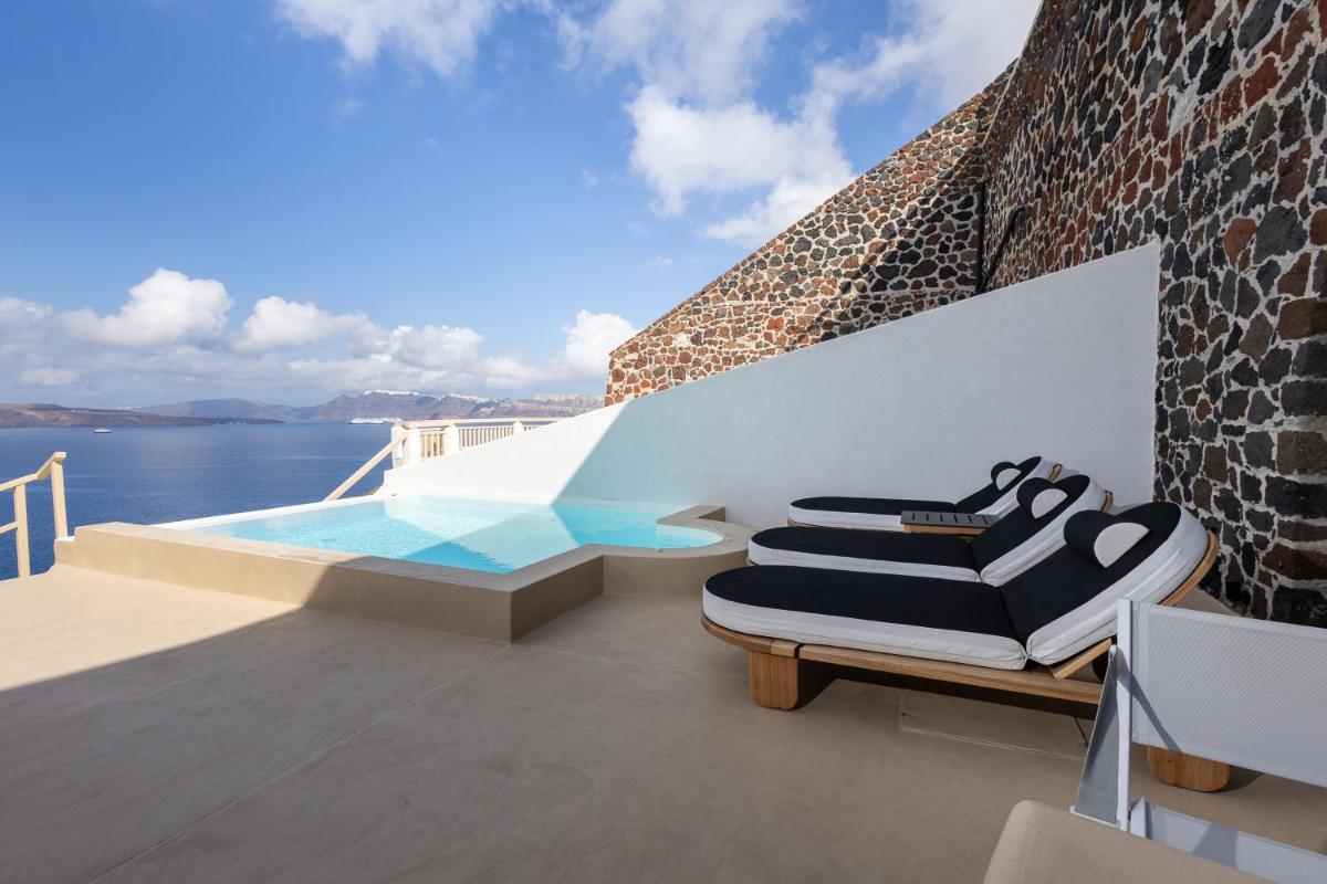 Grand Ambassador Santorini Hotel