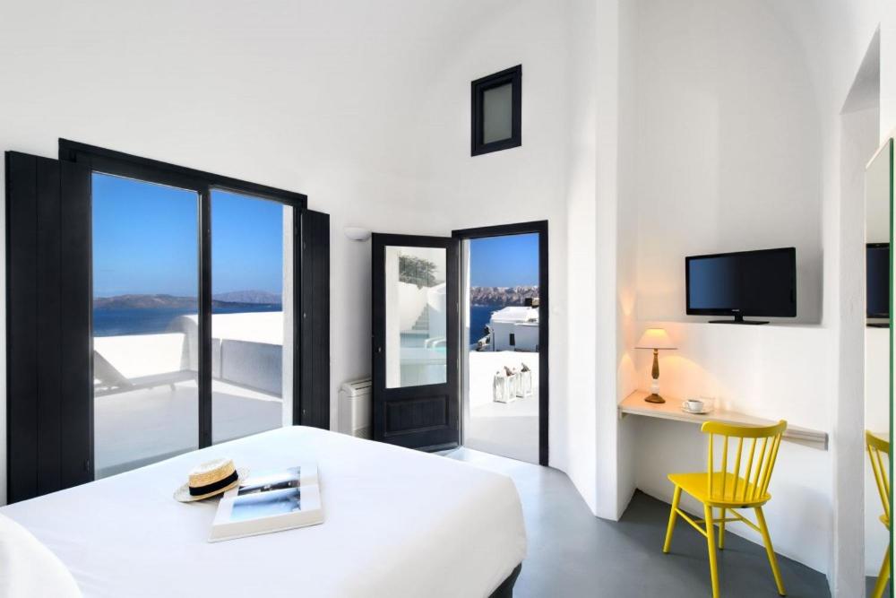 Grand Ambassador Santorini Hotel