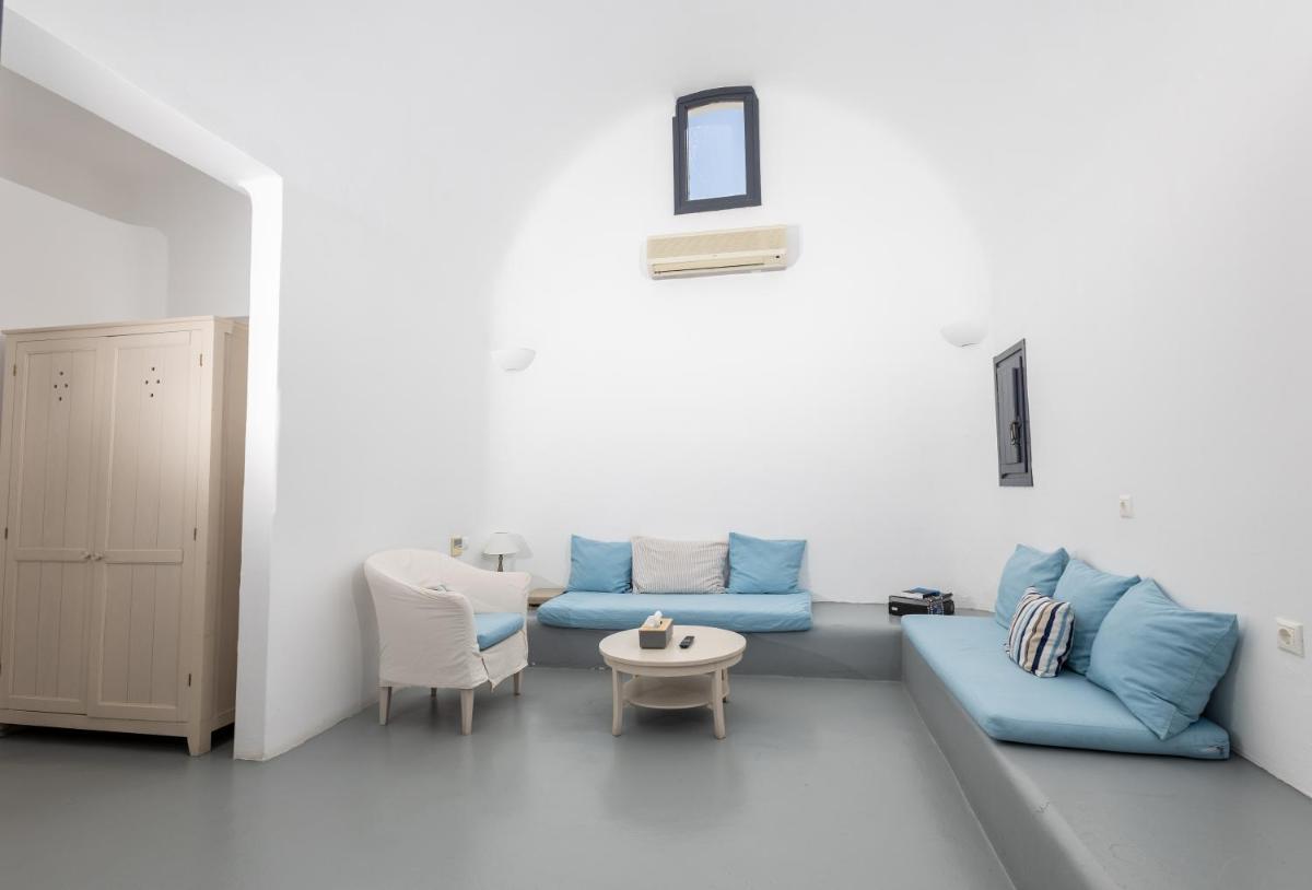 Grand Ambassador Santorini Hotel