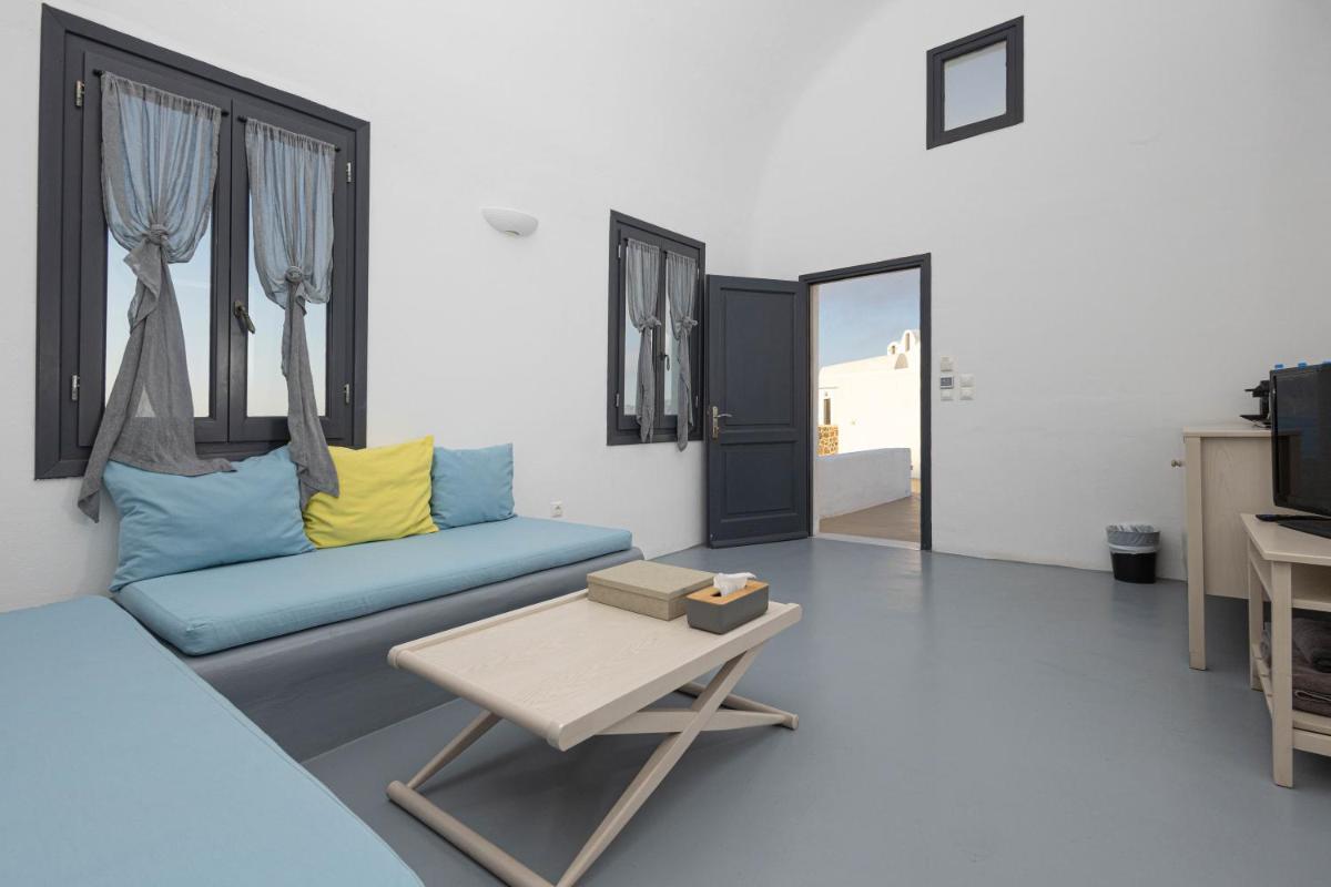 Grand Ambassador Santorini Hotel