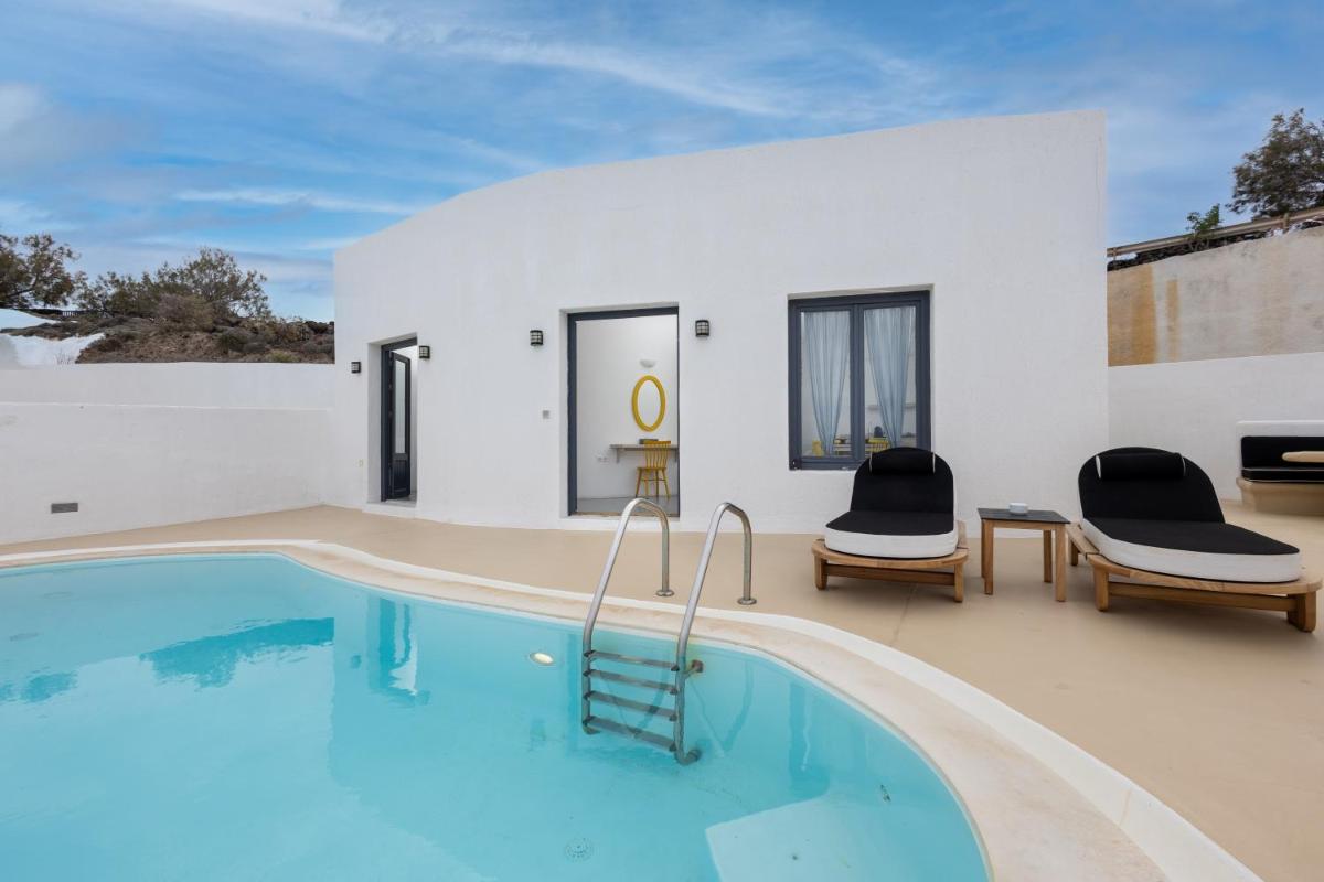 Grand Ambassador Santorini Hotel