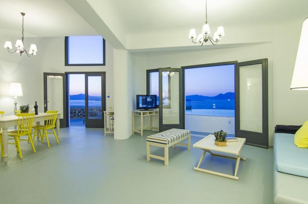 Grand Ambassador Santorini Hotel