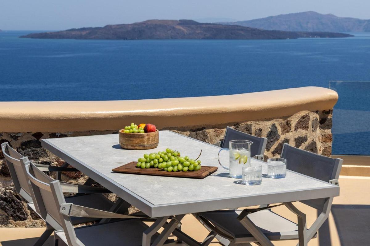 Grand Ambassador Santorini Hotel