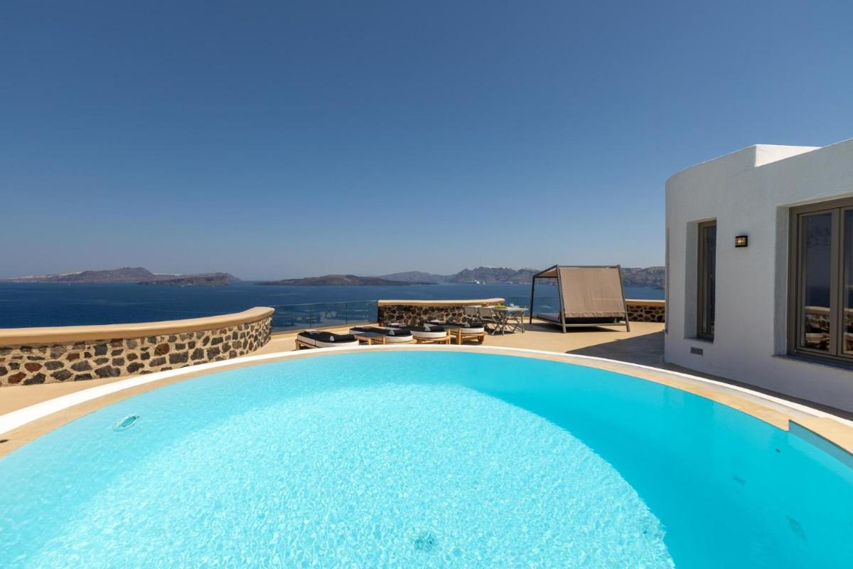 Grand Ambassador Santorini Hotel