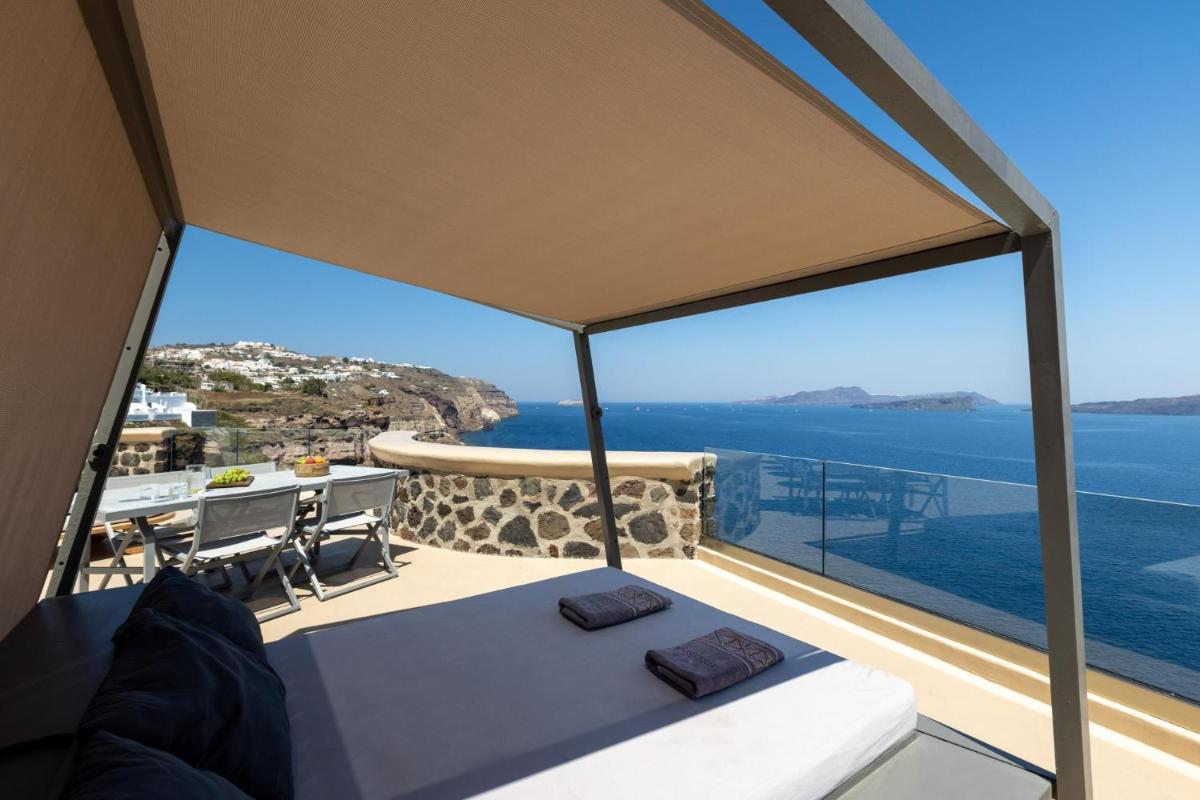 Grand Ambassador Santorini Hotel