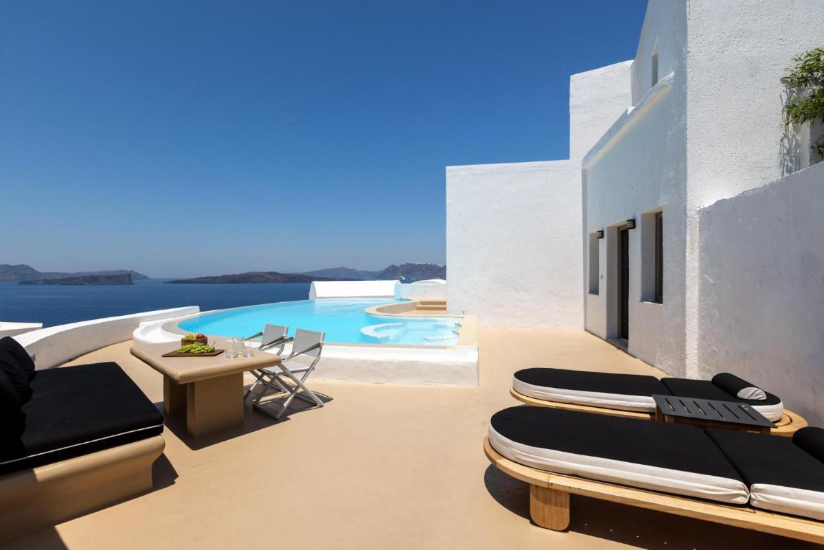Grand Ambassador Santorini Hotel