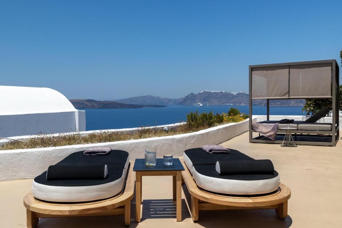 Grand Ambassador Santorini Hotel